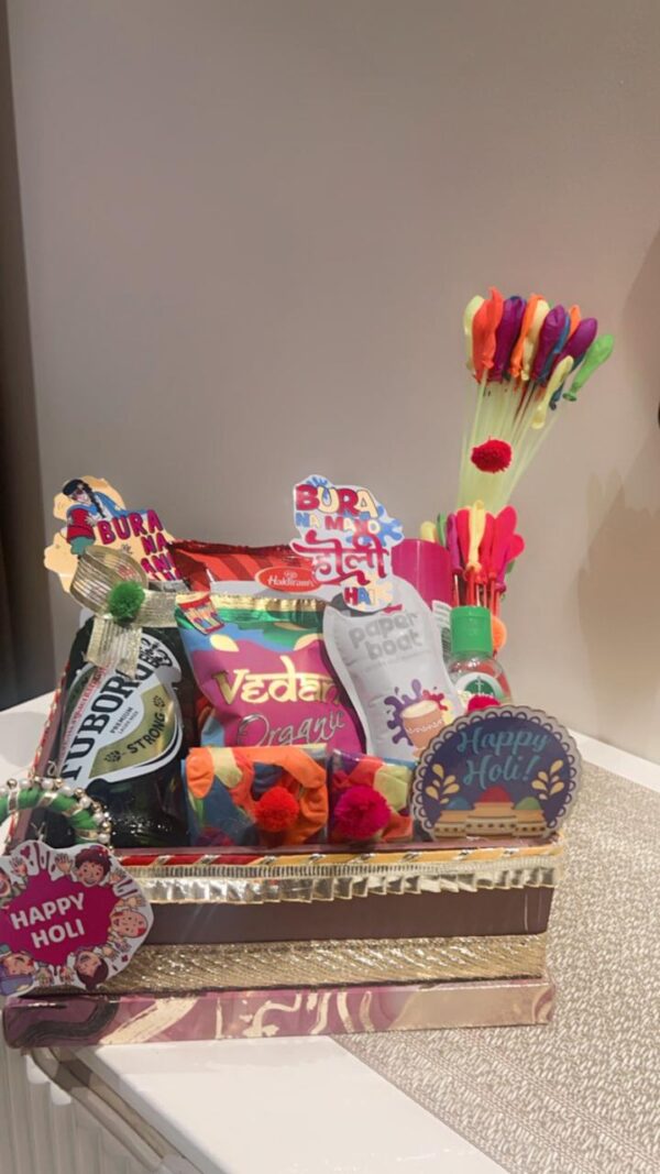 Holi Gift Hamper